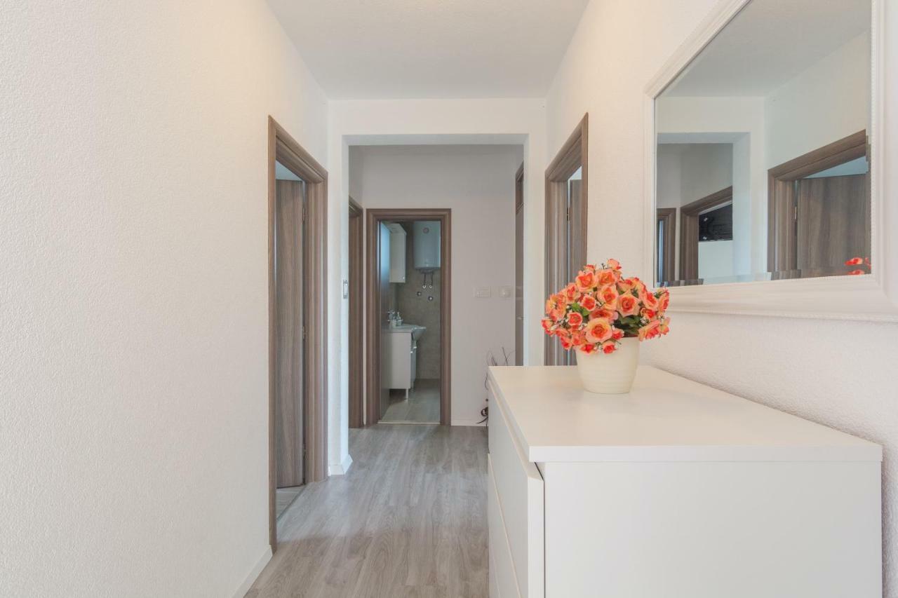 Apartment Kozina Zadar Exterior photo